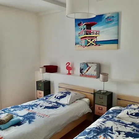 Villa 4 Etoiles , La Caravelle , A 400 Metres , Ete Du Dimanche Au Dimanche *