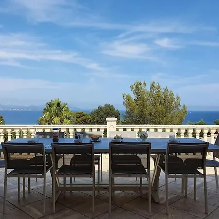 Villa 4 Etoiles , La Caravelle , A 400 Metres , Ete Du Dimanche Au Dimanche Saint-Peïre-sur-Mer